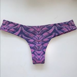 Midori Bottoms in Dragonfruit